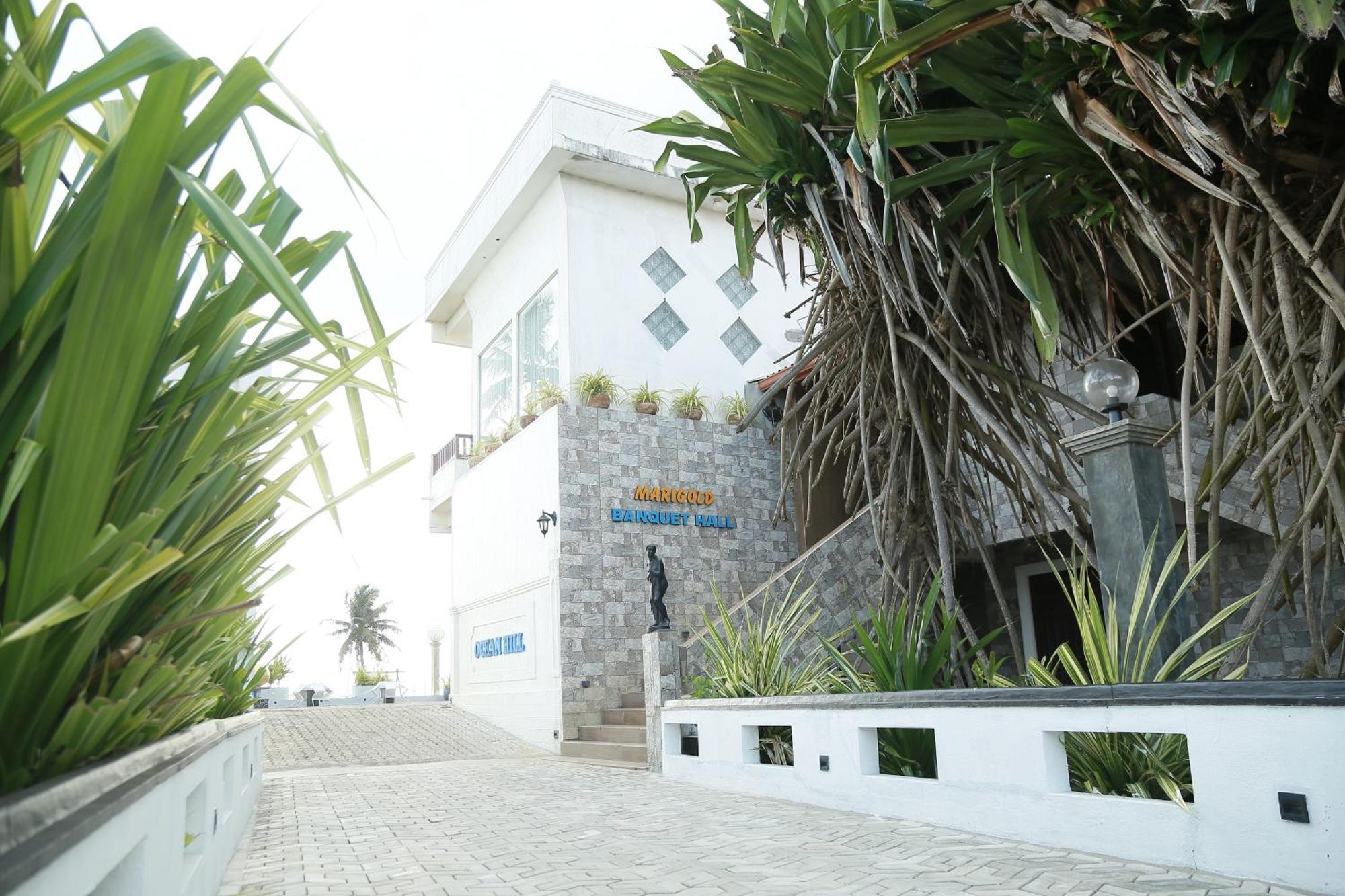New Ocean Hill Hotel Хиккадува Экстерьер фото